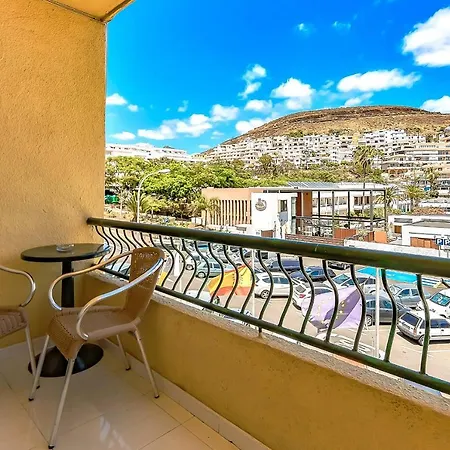 Nice Studio With Terrace And View, Beach First Line Appartamento
