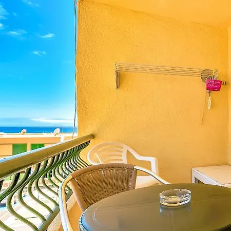 شقة Nice Studio With Terrace And View, Beach First Line *