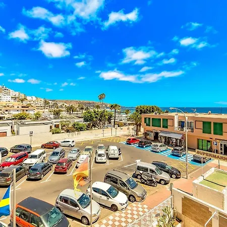 Nice Studio With Terrace And View, Beach First Line لوس كريستيانوس